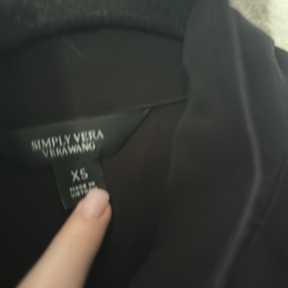 Beautiful black floral sheer jacket button up - Picture 4 of 15